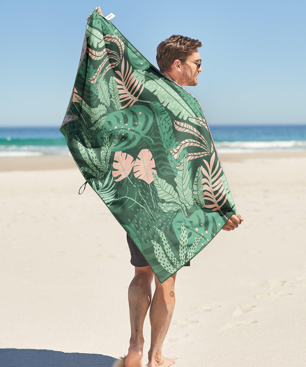 Tesalate - Jungle Beat Beach Towel